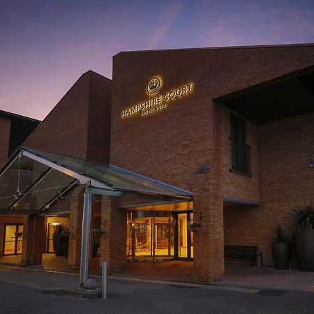 Hampshire Court Hotel & Spa Бейсінгсток Екстер'єр фото
